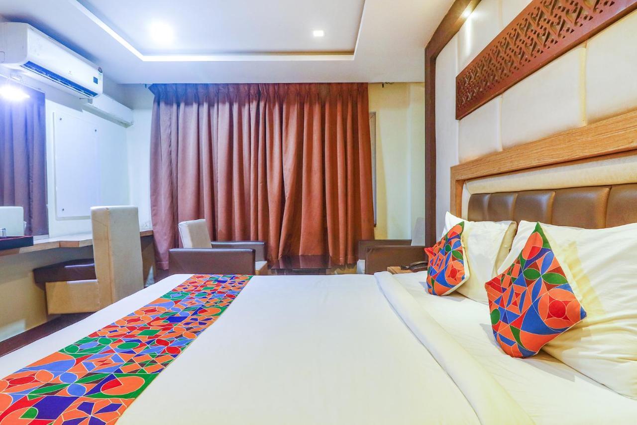 Fabhotel Keerthi'S Anupama - Nr Indira Gandhi Stadium Vijayawāda Exterior foto